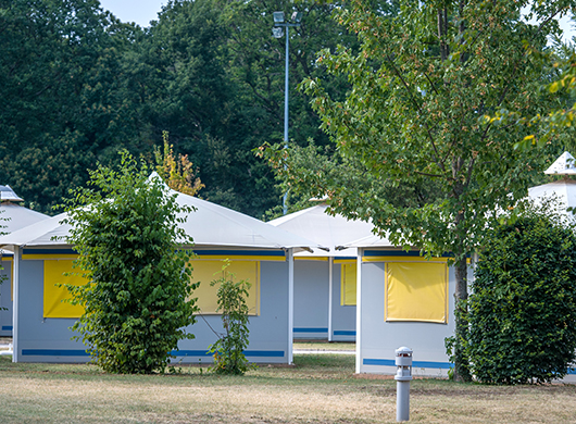 Bungalow tent 2 bedrooms, sleeps 4 without toilet Thonon-les-Bains - 1
