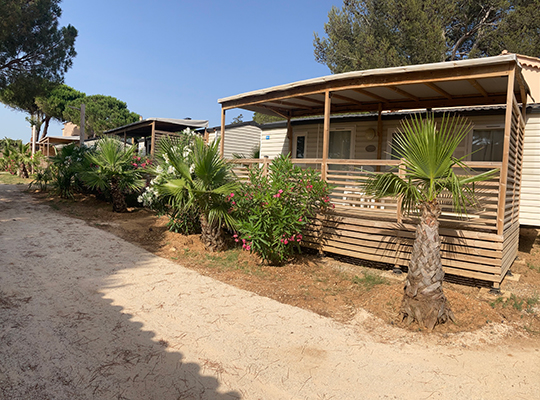 Mobil-home sleeps 4/8 air-conditioned Six-Fours-les-Plages - 2