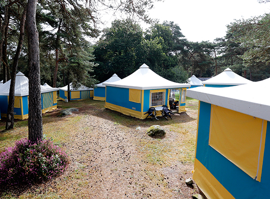 Bungalow tent 2 bedrooms, sleeps 4 without toilet Trégunc - 1
